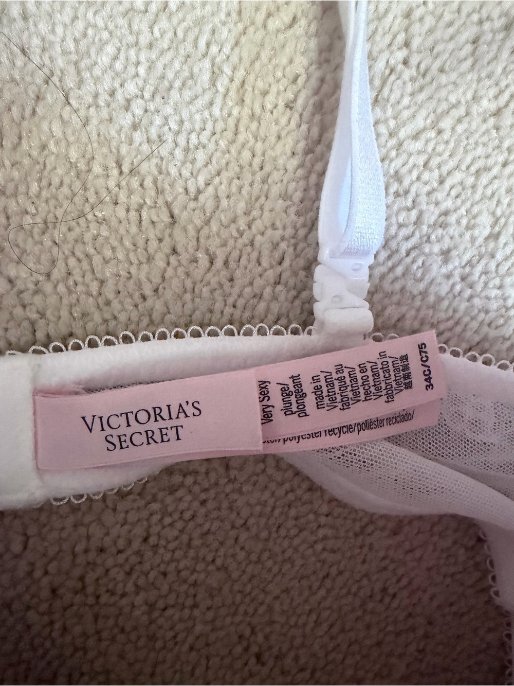 Victoria Secret White Lace Push-Up Bra with Adjustable Straps - Picture 4 of 6